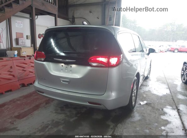 2C4RC1CG8PR628580 2023 CHRYSLER VOYAGER Silver Trasero derecho