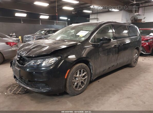 2C4RC1CG8RR163186 2024 CHRYSLER VOYAGER Black Vista tres cuartos delantera izquierda