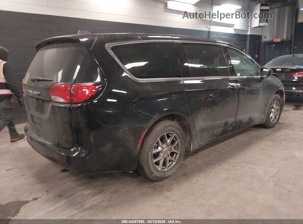 2C4RC1CG8RR163186 2024 CHRYSLER VOYAGER Black Trasero derecho