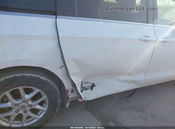 2C4RC1CGXMR577451 2021 CHRYSLER VOYAGER White წინა ხედი