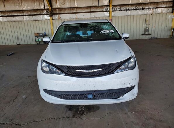 2C4RC1CGXPR551047 2023 CHRYSLER VOYAGER White Widok z przodu