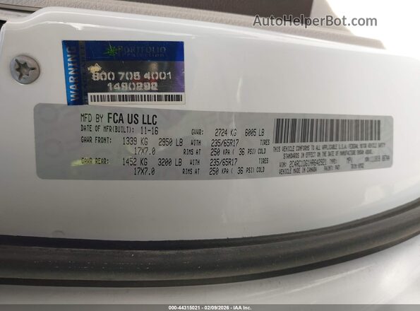 2C4RC1DG1HR642921 2017 CHRYSLER PACIFICA White 