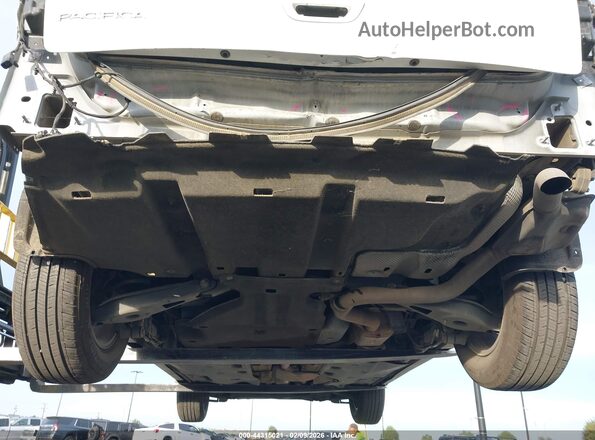 2C4RC1DG1HR642921 2017 CHRYSLER PACIFICA White 