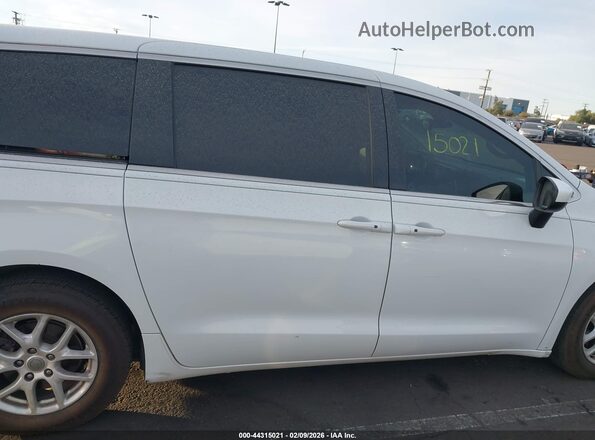 2C4RC1DG1HR642921 2017 CHRYSLER PACIFICA White 