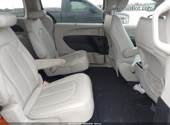 2C4RC1DG1MR542294 2021 CHRYSLER VOYAGER White 