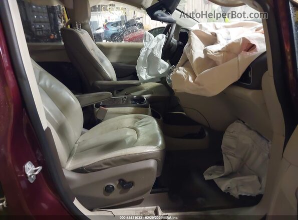 2C4RC1EG8HR551045 2017 CHRYSLER PACIFICA Red Vista interior delantera