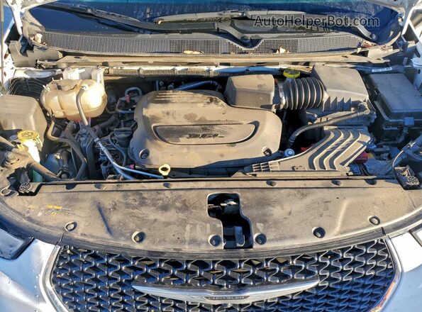 2C4RC1FG0PR610778 2023 CHRYSLER PACIFICA White 