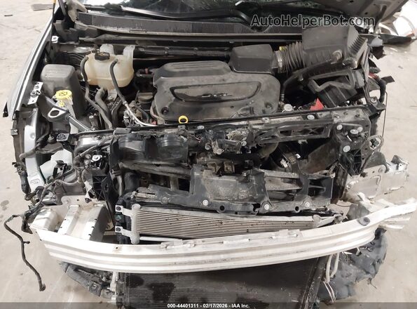 2C4RC1FG1LR158298 2020 CHRYSLER PACIFICA Silver Հետևի տեսք