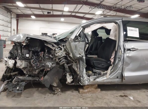 2C4RC1FG1LR158298 2020 CHRYSLER PACIFICA Silver 