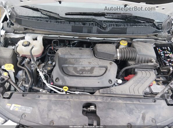 2C4RC1GG0SR562299 2025 CHRYSLER PACIFICA Белый Вид сзади