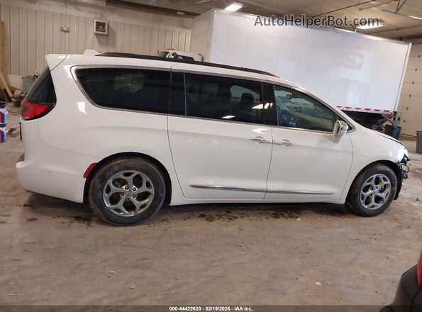 2C4RC1GG1NR176866 2022 CHRYSLER PACIFICA White Вид задньої частини салону