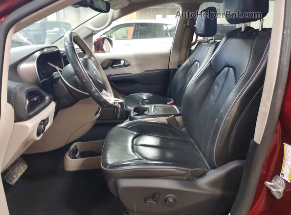2C4RC1GG5JR259968 2018 CHRYSLER PACIFICA Red Vista interior delantera