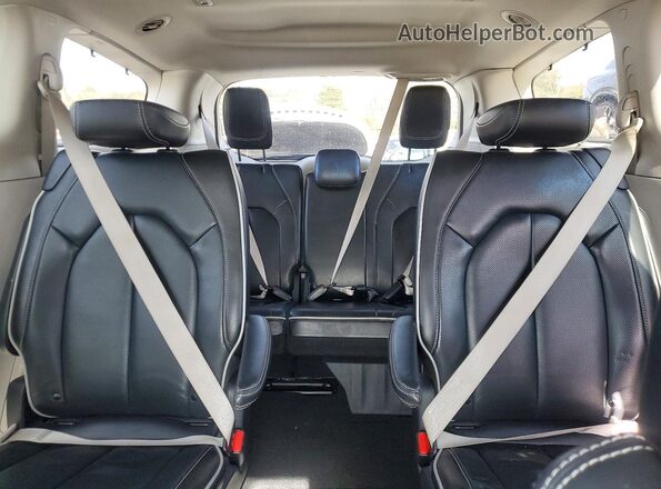 2C4RC1GG9RR128070 2024 CHRYSLER PACIFICA Silver უკანა სავარძლების ხედი