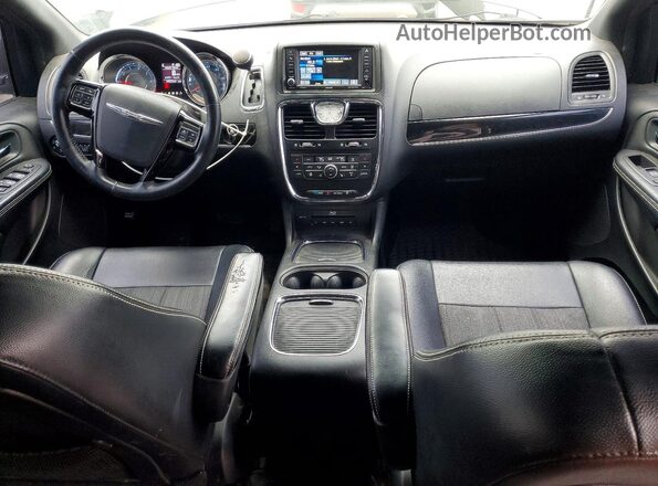 2C4RC1HG5GR113657 2016 CHRYSLER TOWN Charcoal Widok deski rozdzielczej