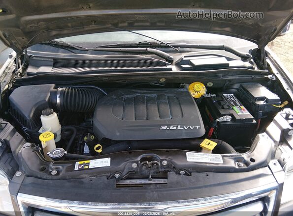 2C4RC1JG6GR200302 2016 CHRYSLER TOWN & COUNTRY Black 