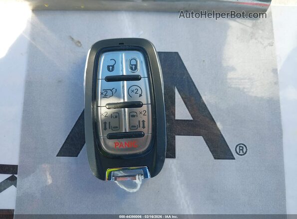 2C4RC1L71MR599242 2021 CHRYSLER PACIFICA Black Առջևի վահանակի տեսք