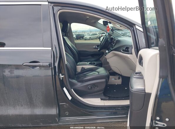 2C4RC1L74NR121415 2022 CHRYSLER PACIFICA Black Սալոնի դիմացի տեսք