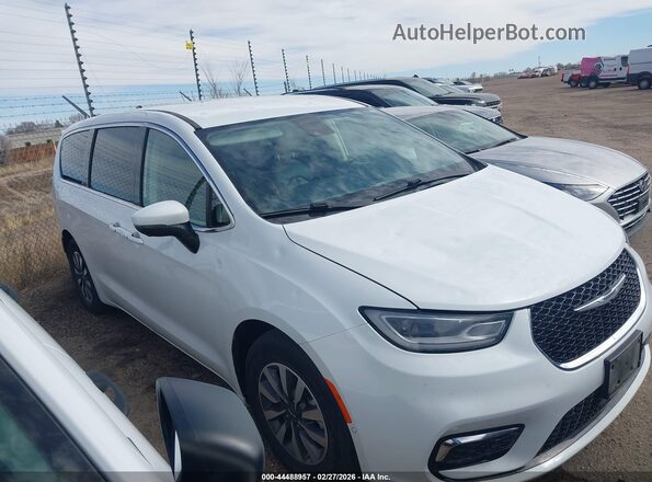 2C4RC1L74PR518142 2023 CHRYSLER PACIFICA White 