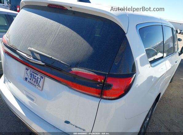2C4RC1L74PR518142 2023 CHRYSLER PACIFICA White 