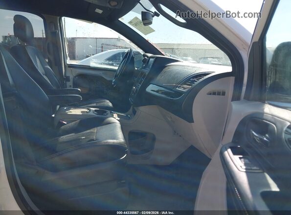 2C4RDGCG5HR604139 2017 DODGE GRAND CARAVAN White 