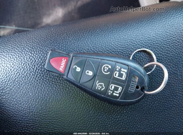 2C4RDGCG7KR694644 2019 DODGE GRAND CARAVAN Red Widok deski rozdzielczej