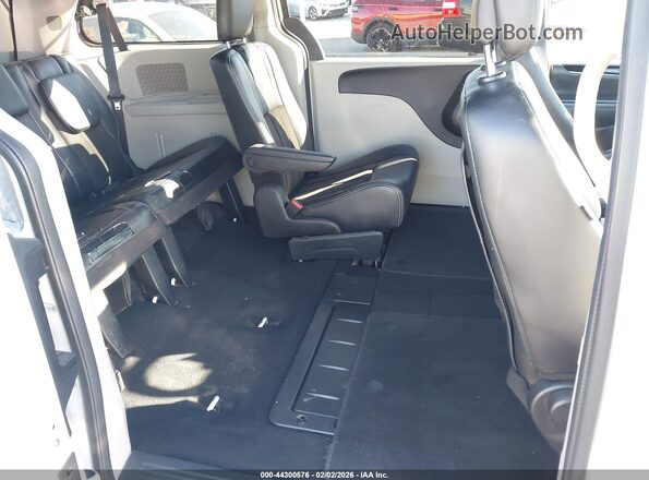2C4RDGCGXLR174472 2020 DODGE GRAND CARAVAN White VIN կոդի պիտակի տեսք