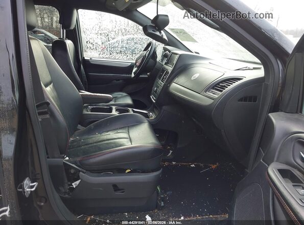 2C4RDGEG7JR324256 2018 DODGE GRAND CARAVAN Black Widok wnętrza z przodu