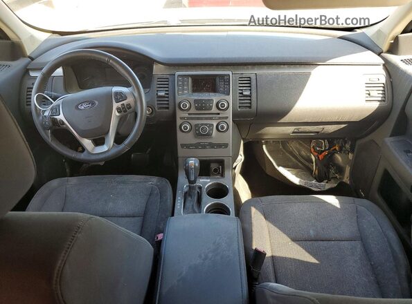 2FMGK5B85JBA16344 2018 FORD FLEX Серый Вид панели приборов