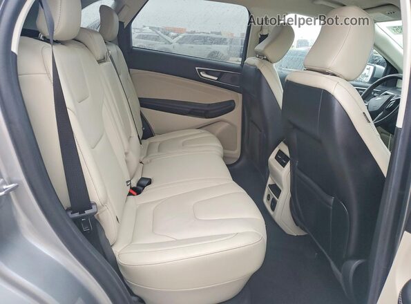 2FMPK3K91MBA53649 2021 FORD EDGE Silver Вид задньої частини салону