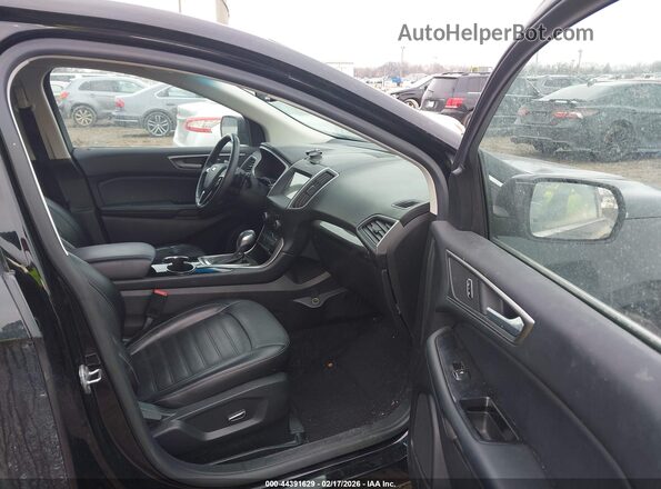 2FMPK4J80HBB82793 2017 FORD EDGE Black Widok wnętrza z przodu