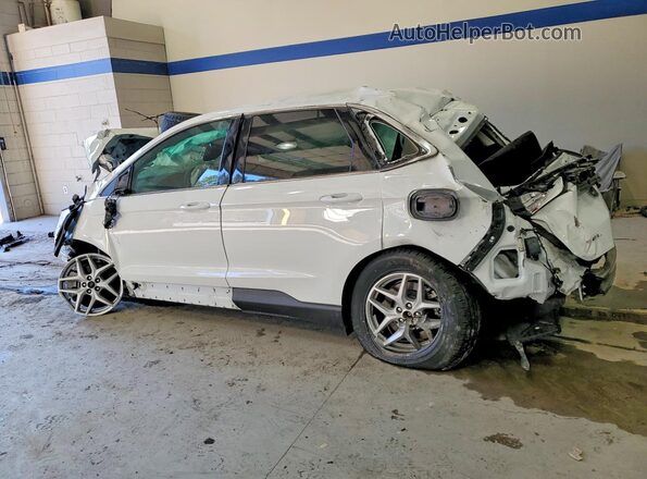 2FMPK4J90RBB00572 2024 FORD EDGE White Rear left