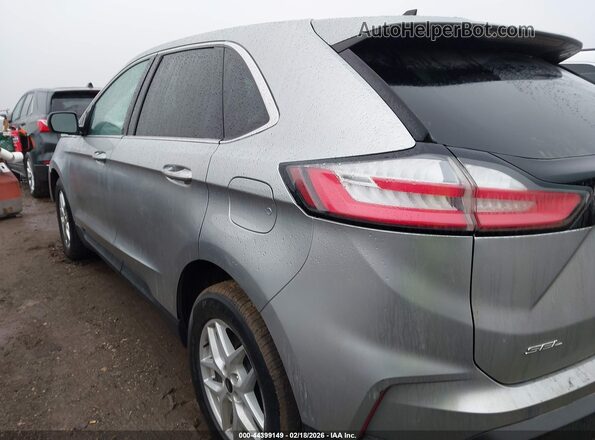 2FMPK4J94NBA40015 2022 FORD EDGE Silver Widok wnętrza z tyłu