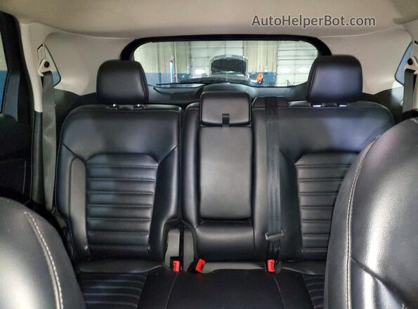 2FMPK4J98NBA53916 2022 FORD EDGE Silver Rear seats view