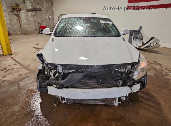 2G4GL5EX8H9194802 2017 BUICK REGAL White Widok z przodu