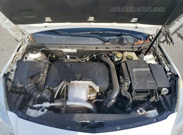2G4GR5EX1G9180687 2016 BUICK REGAL White Rear interior view