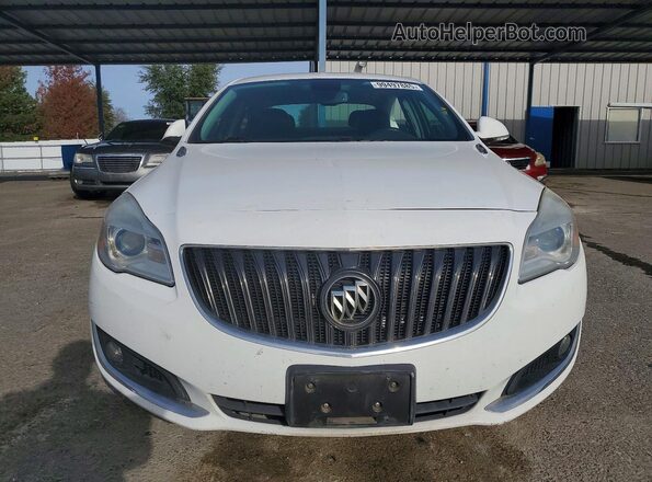 2G4GR5EX1G9180687 2016 BUICK REGAL White Front view