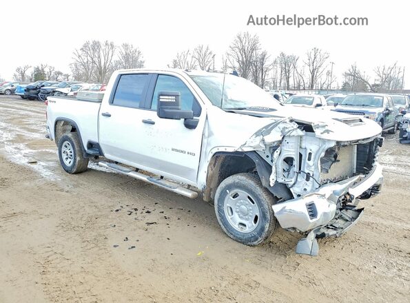 2GC4YLE72R1135712 2024 CHEVROLET SILVERADO Белый Передняя правая четверть
