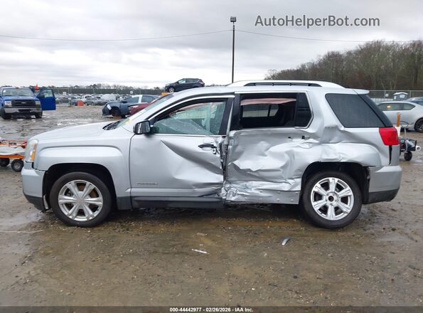 2GKFLPE36G6246862 2016 GMC TERRAIN Silver Սալոնի 360 աստիճան տեսք