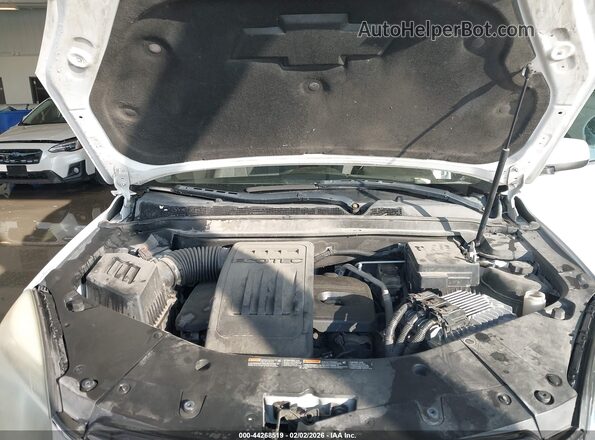 2GNALCEK3G6112839 2016 CHEVROLET EQUINOX White Widok z tyłu