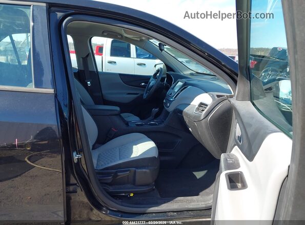 2GNAXHEV9J6315978 2018 CHEVROLET EQUINOX Черный Вид салона спереди