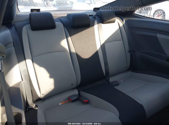 2HGFC4B57HH309829 2017 HONDA CIVIC Gray Вид наклейки з VIN-кодом
