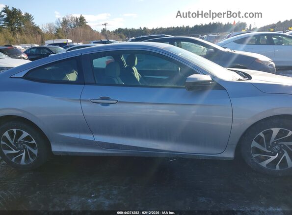 2HGFC4B57HH309829 2017 HONDA CIVIC Gray Вид задньої частини салону