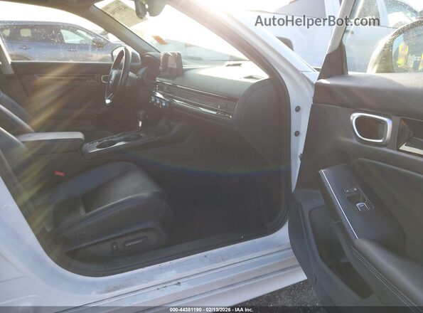 2HGFE1F93NH301275 2022 HONDA CIVIC White Սալոնի դիմացի տեսք