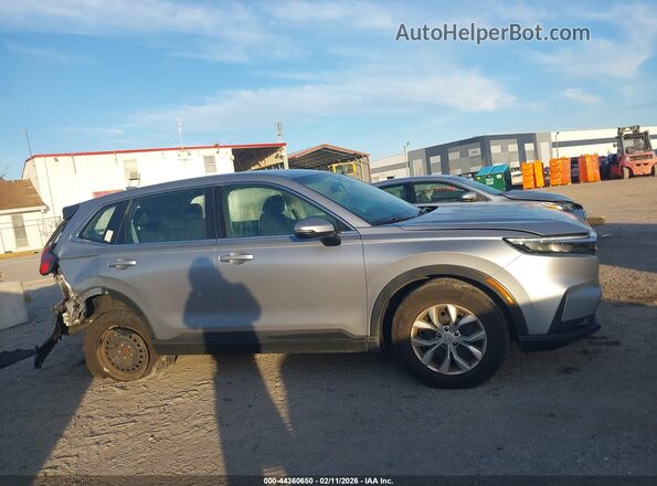 2HKRS3H23RH308711 2024 HONDA CR-V Серебряный Вид задней части салона