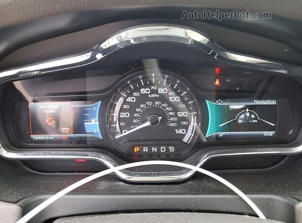 2LMHJ5AT2KBL03935 2019 LINCOLN MKT Silver Սարքավորումների վահանակի տեսք