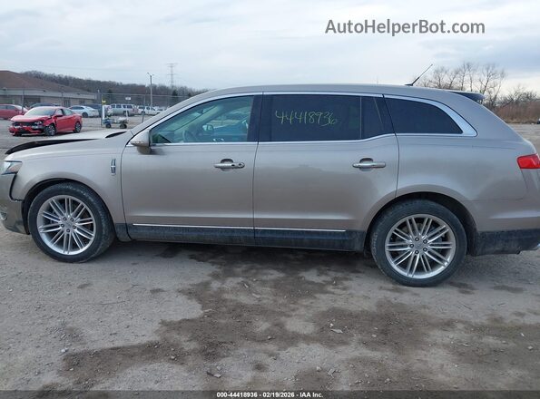 2LMHJ5AT9JBL00352 2018 LINCOLN MKT Бежевый Панорамный вид салона 360°