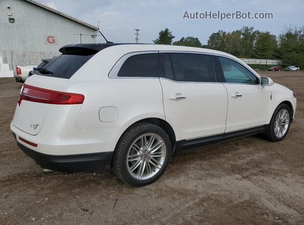 2LMHJ5AT9KBL02412 2019 LINCOLN MKT White Rear right