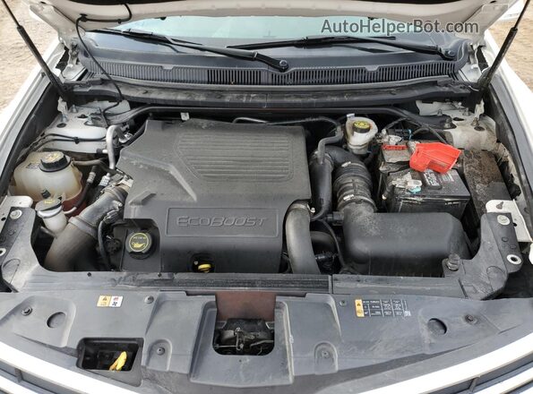 2LMHJ5AT9KBL02412 2019 LINCOLN MKT White Engine compartment view