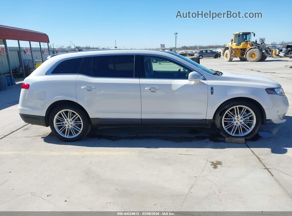 2LMHJ5ATXJBL01221 2018 LINCOLN MKT White Панорамний вид салону 360°