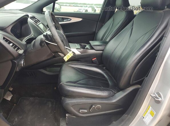 2LMPJ6JRXJBL50375 2018 LINCOLN MKX Silver წინა სალონის ხედი